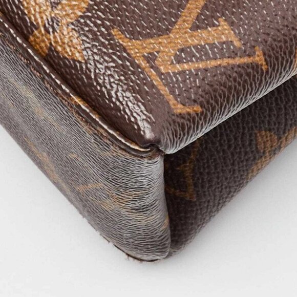 Louis Vuitton Coquelicot Epi Leather and Monogram Canvas Saint Michel Bag - Picture 4 of 12